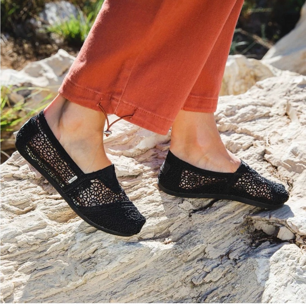 TOMS Black Woven Slip-On Shoes